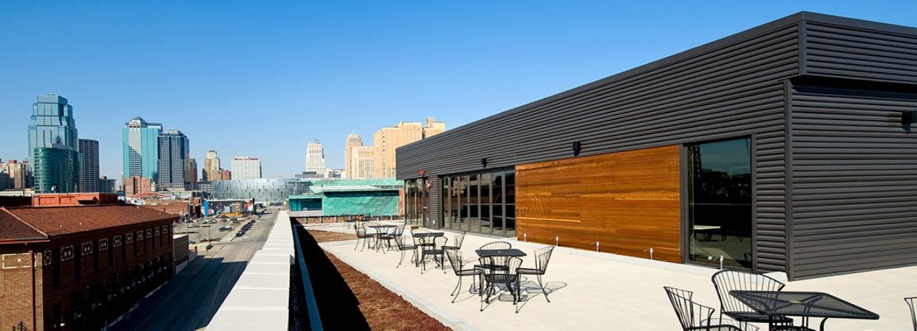 Kansas City, Missouri rooftop image